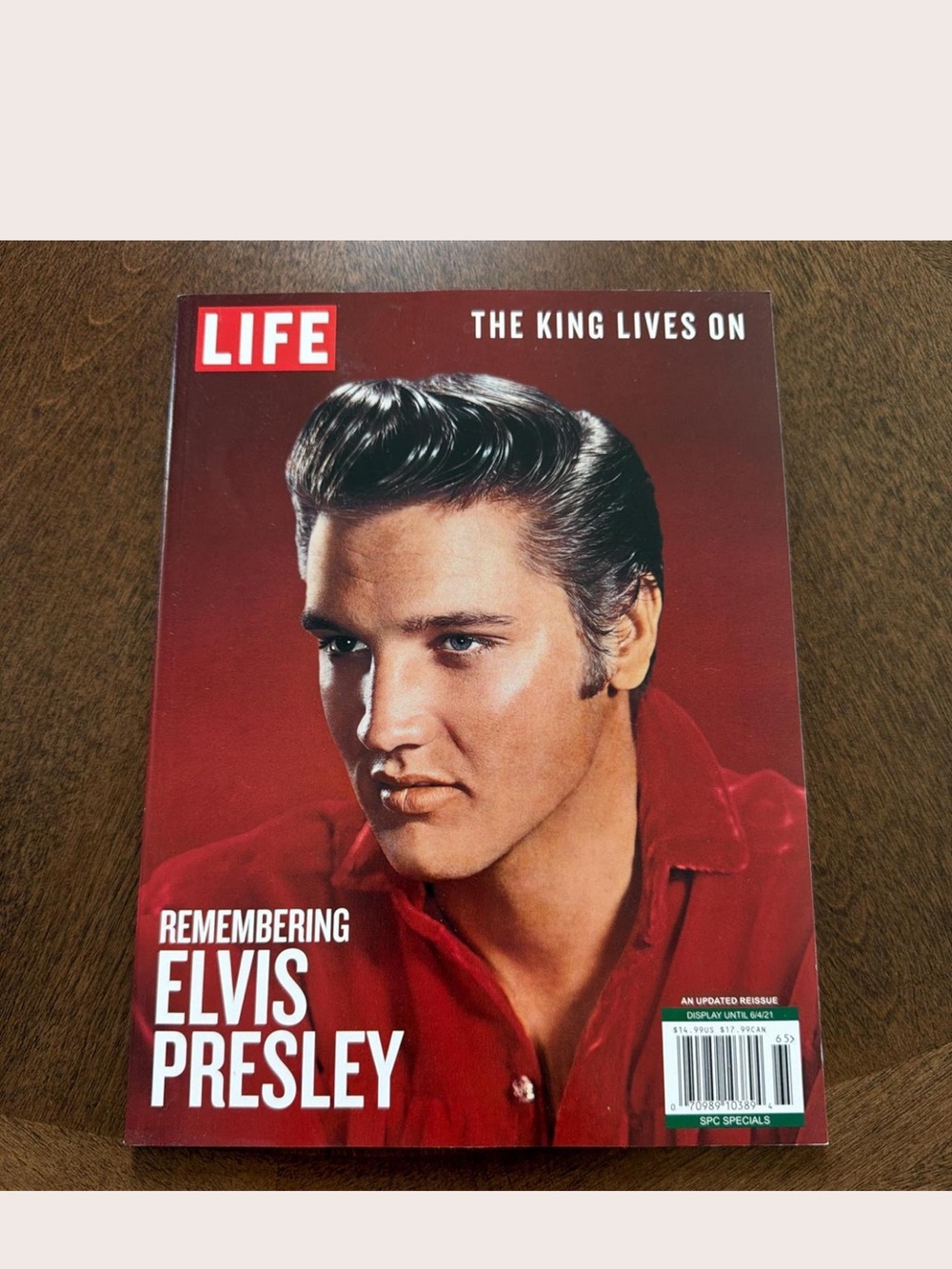 LIFE Magazine "Remembering Elvis Presley"